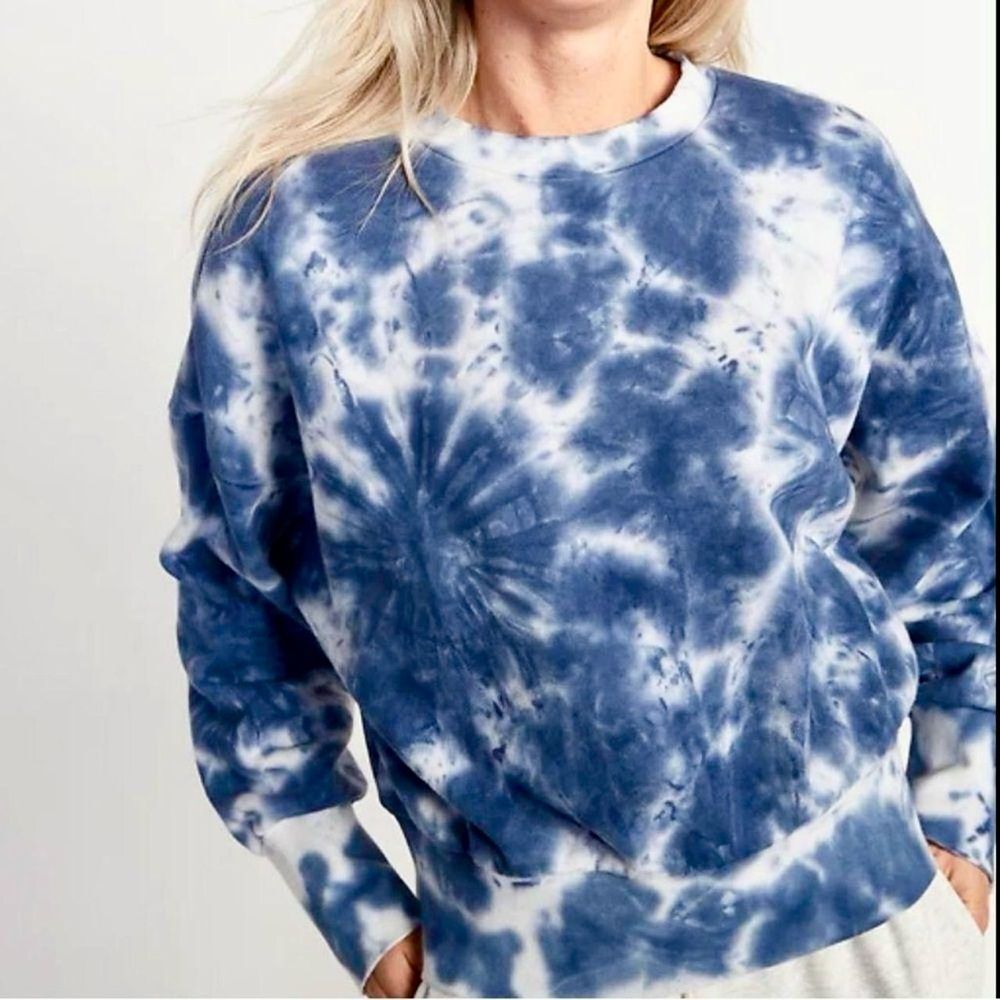 Old Navy White and Navy Tie Dye Long Sleeve Cropped Sweatshirt XS
